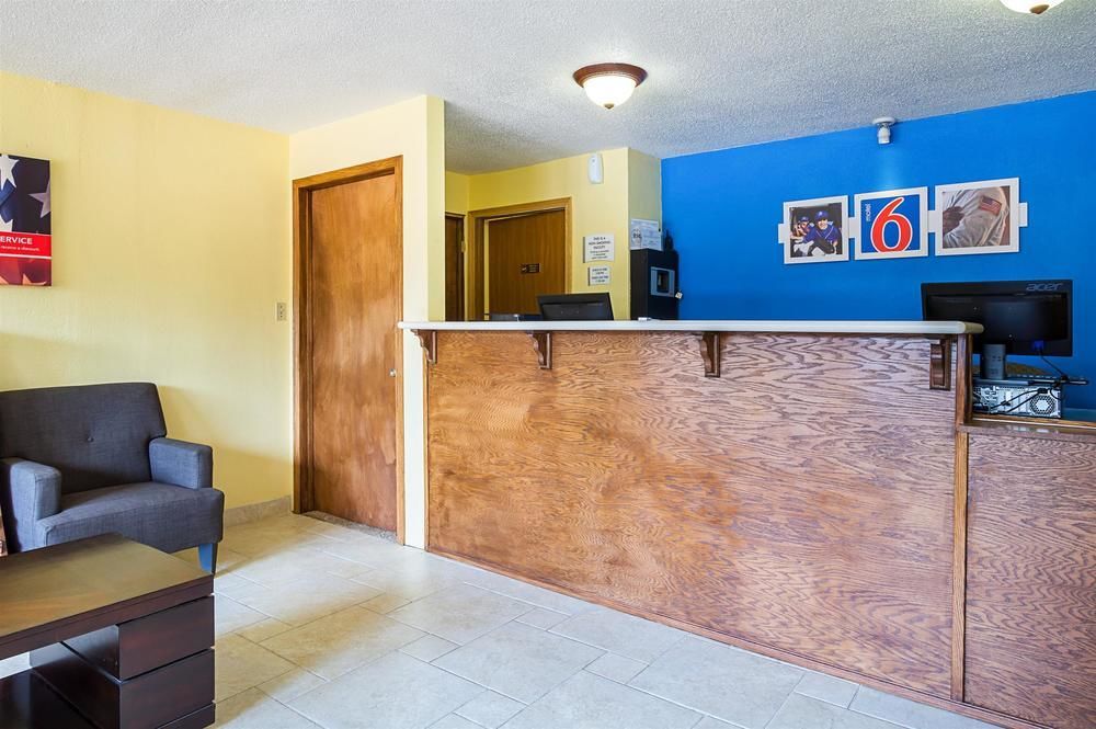 Hotel 6-ashland, Oh 2*