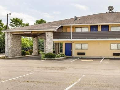 Hotel 6-ashland, Oh